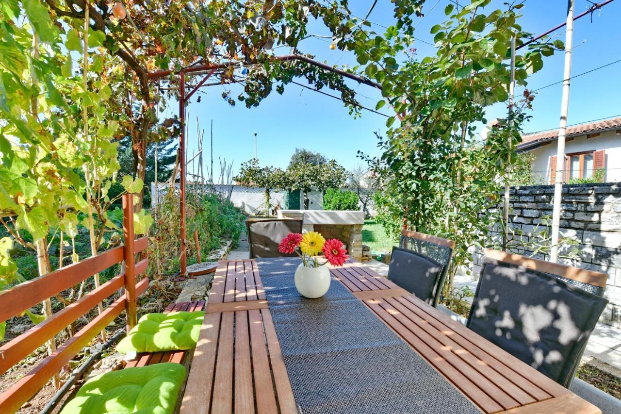 Adriatico Bungalow بوريتش المظهر الخارجي الصورة