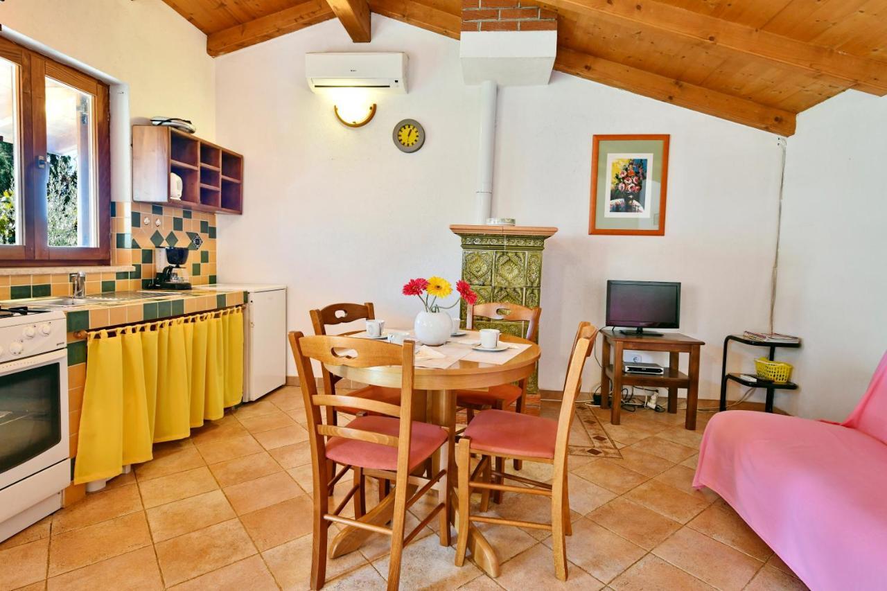Adriatico Bungalow بوريتش المظهر الخارجي الصورة